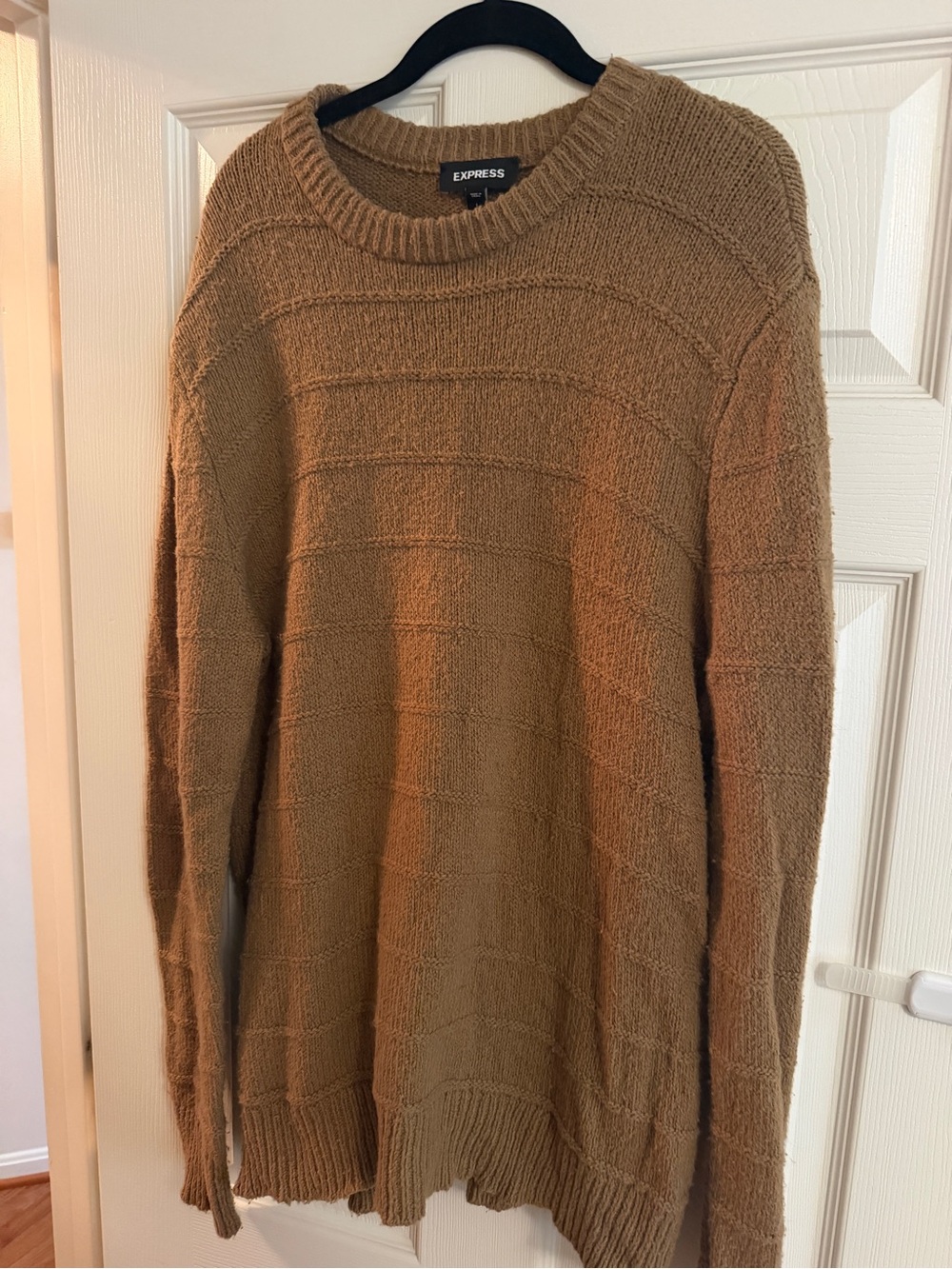 Men’s Express Sweater